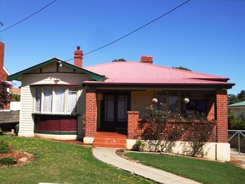 206 Mount Street, Burnie TAS 7320