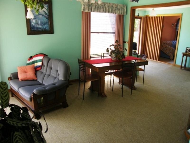 60 Curraghmore Avenue, Burnie TAS 7320