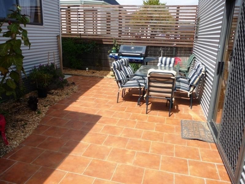 8 Berkshire Parade, Penguin TAS 7316