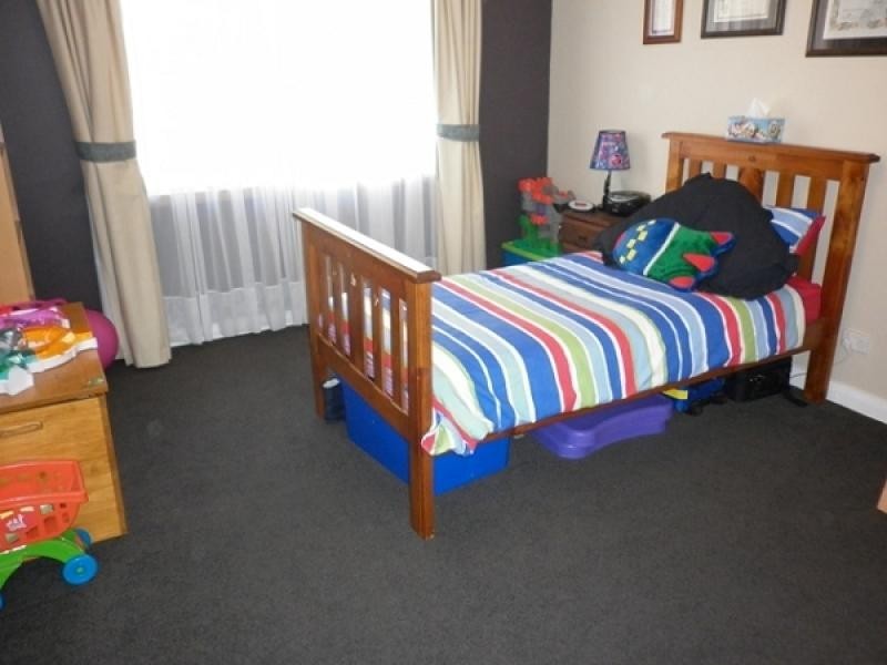 25 Saundridge Road, Cooee TAS 7320