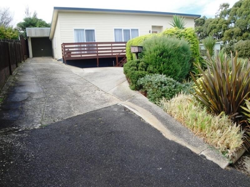 6 Old Cam Road, Somerset TAS 7322