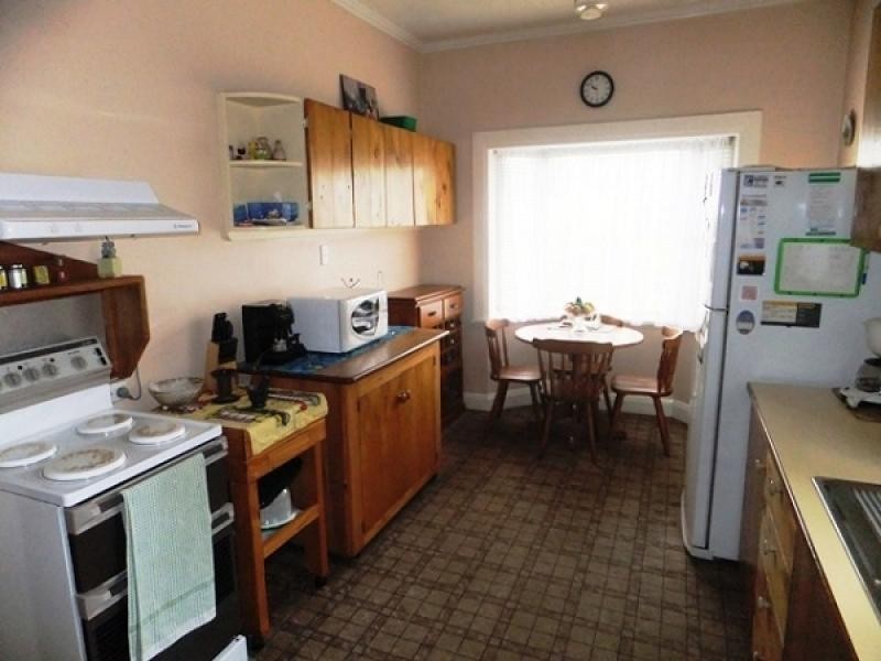 142 Wilson Street, Burnie TAS 7320