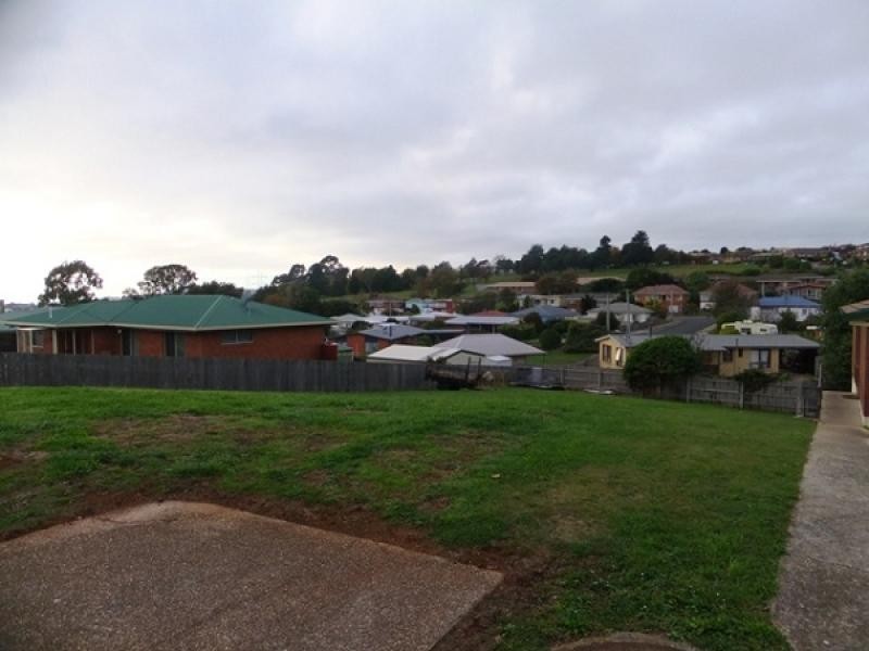 11 Greenacre Street, Burnie TAS 7320