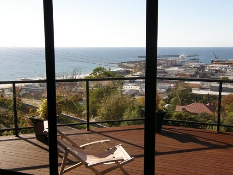 6 Amelia Street, Burnie TAS 7320