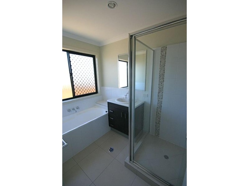 24 DENSON STREET, Morayfield QLD 4506