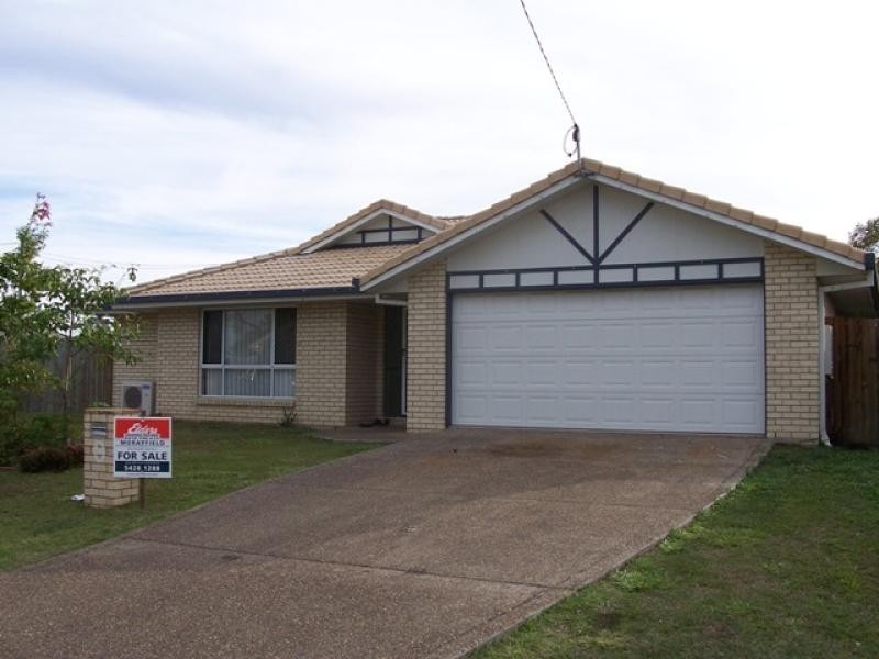 8 MAJELLA CRT, Caboolture QLD 4510