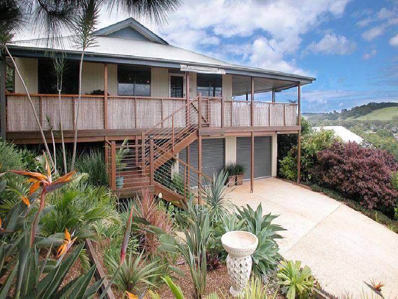 4 BARBY CRESCENT, Bangalow NSW 2479