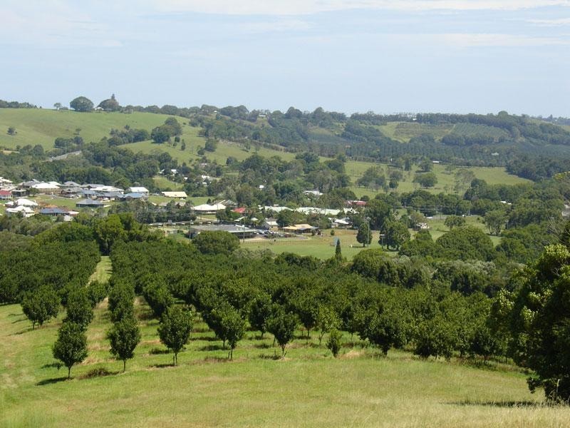 3 Cemetery Road, Bangalow NSW 2479