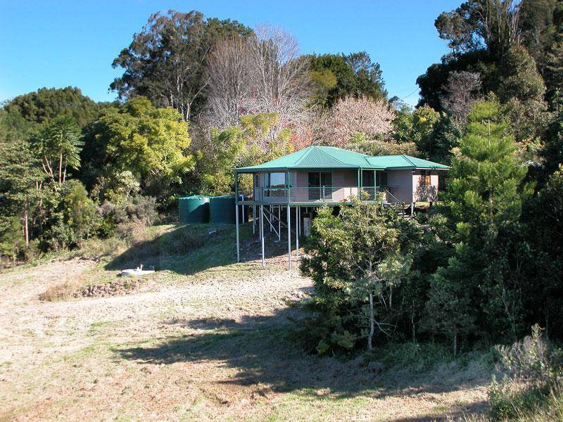 6 RAINFOREST DRIVE, Eltham NSW 2480