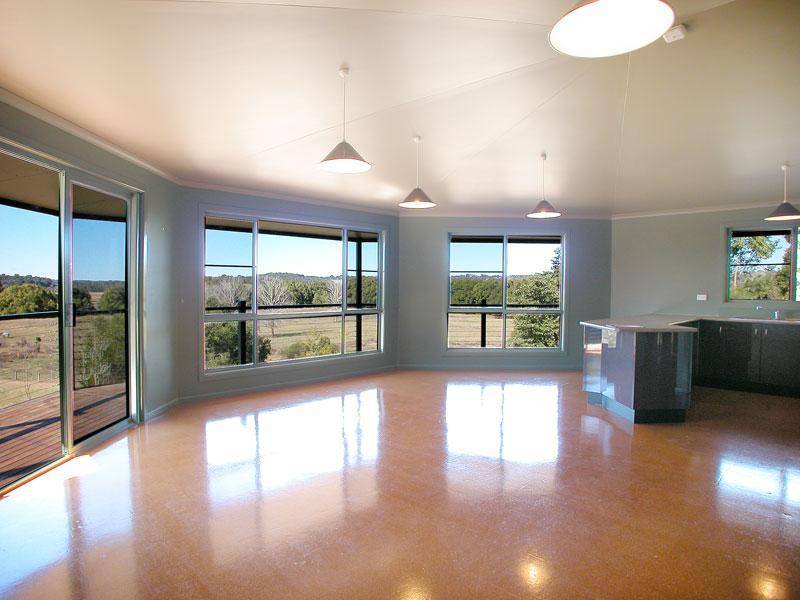 6 RAINFOREST DRIVE, Eltham NSW 2480