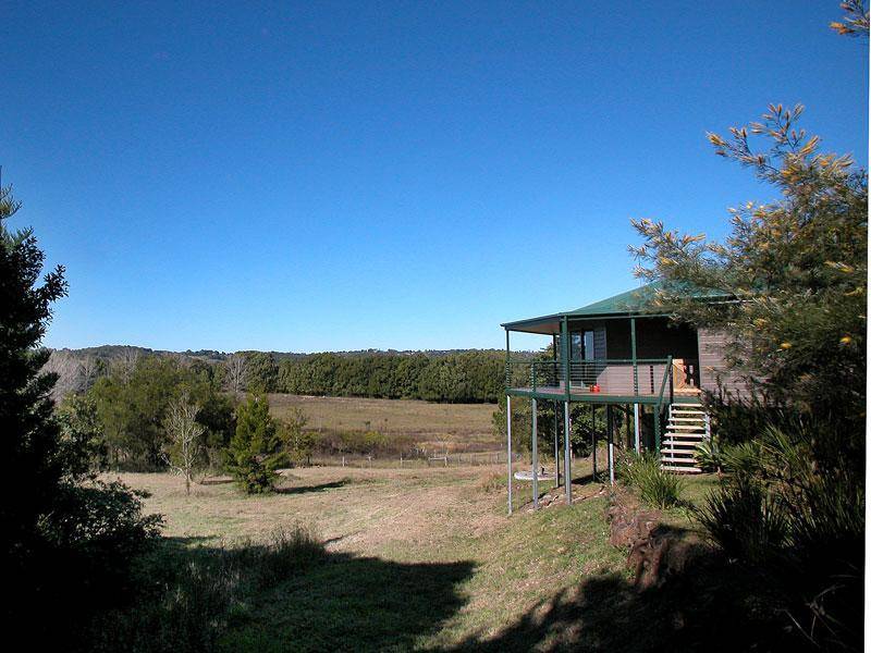 6 RAINFOREST DRIVE, Eltham NSW 2480