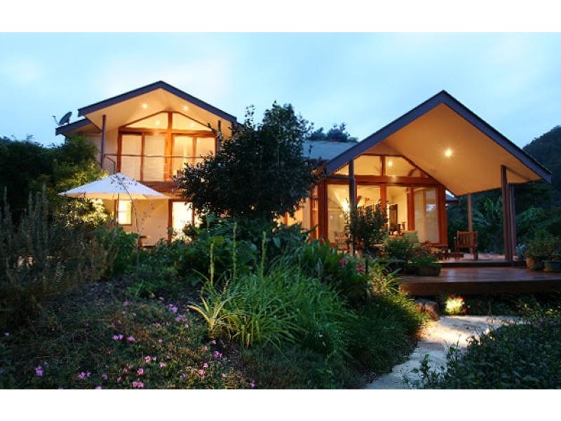 412 UPPER WILSONS CREEK ROAD, Wilsons Creek NSW 2482 the real estate