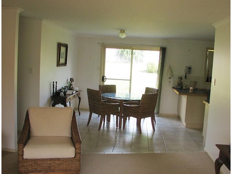 25 TRISTANIA STREET, Bangalow NSW 2479