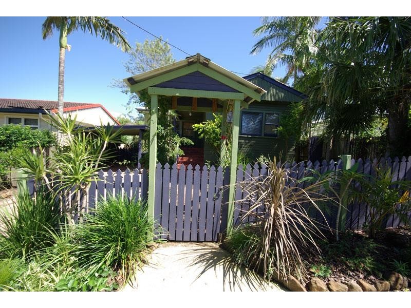 19 Leslie Street, Bangalow NSW 2479