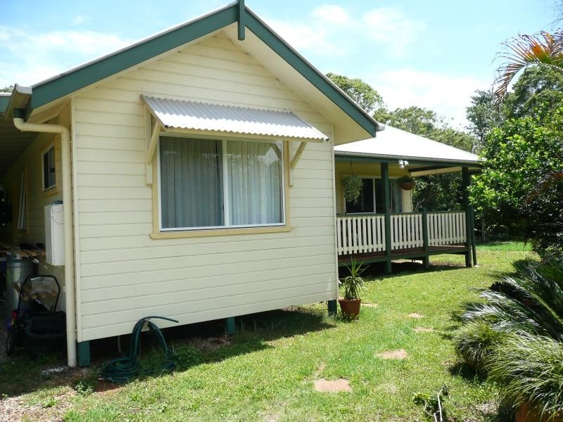 12 Leslie Street, Bangalow NSW 2479