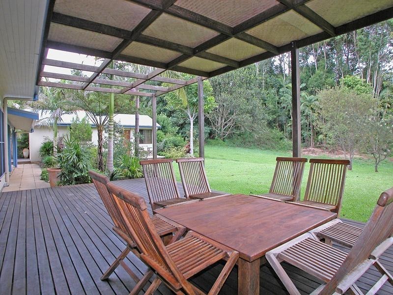2 Elkhorn Place, Bangalow NSW 2479