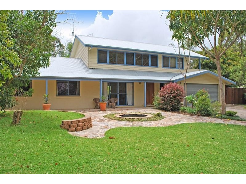 2 Elkhorn Place, Bangalow NSW 2479