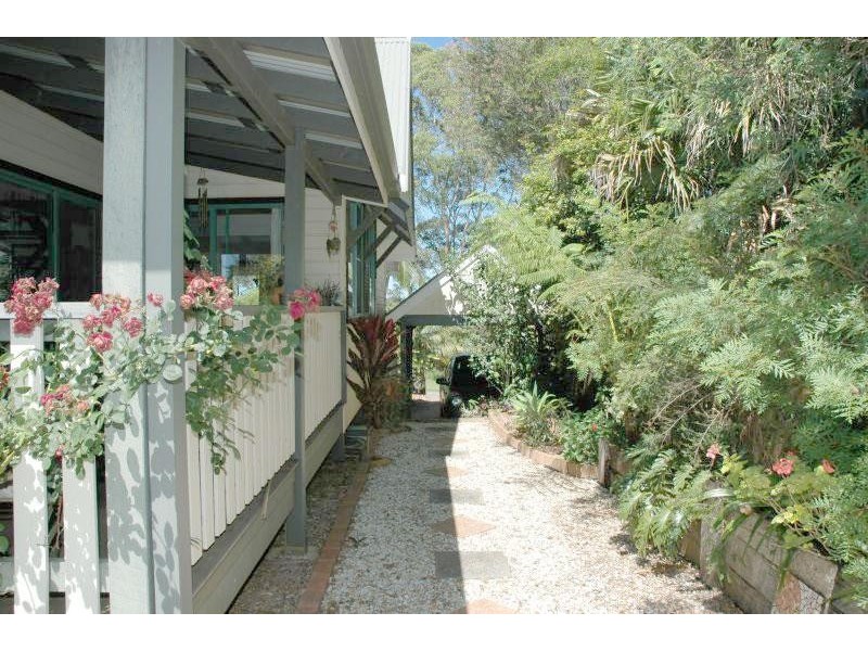 20 Rosewood Avenue, Bangalow NSW 2479