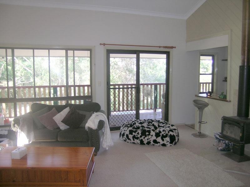 741 Houghlahns Creek Road, Pearces Creek NSW 2477