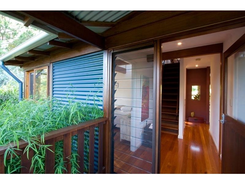 16 Palm-Lily Crescent, Bangalow NSW 2479