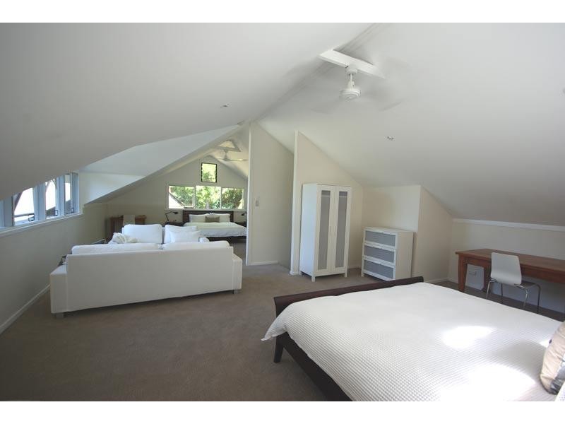 73 Parkway Drive, Ewingsdale NSW 2481