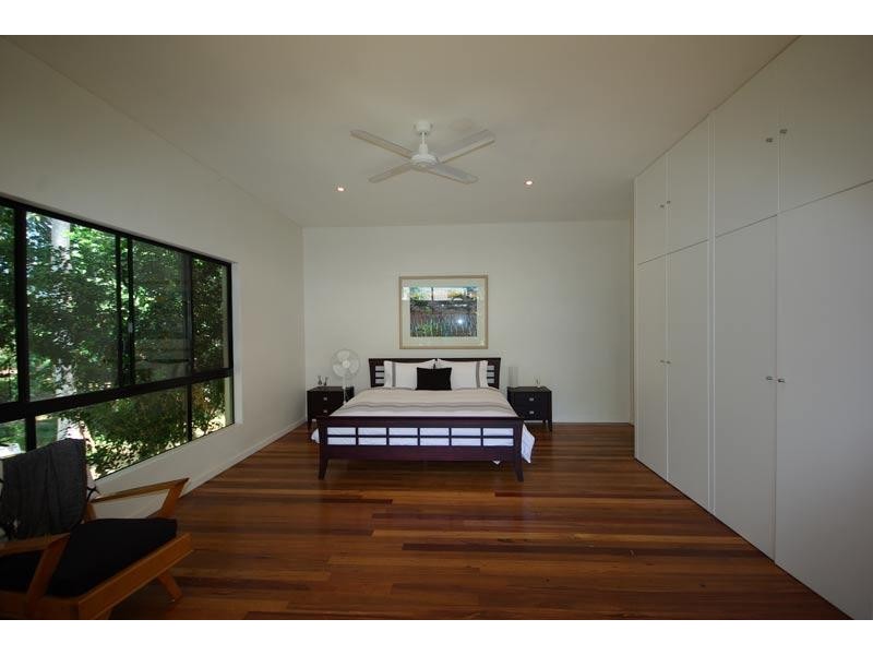 73 Parkway Drive, Ewingsdale NSW 2481