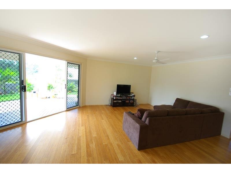 5 Blackwood Crescent, Bangalow NSW 2479