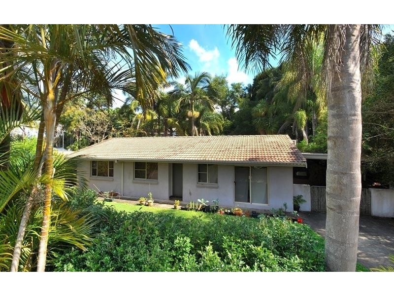 14 Palm Tree Crescent, Bangalow NSW 2479