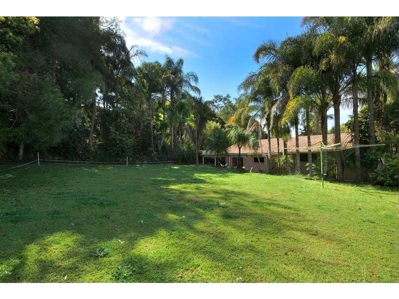 14 Palm Tree Crescent, Bangalow NSW 2479
