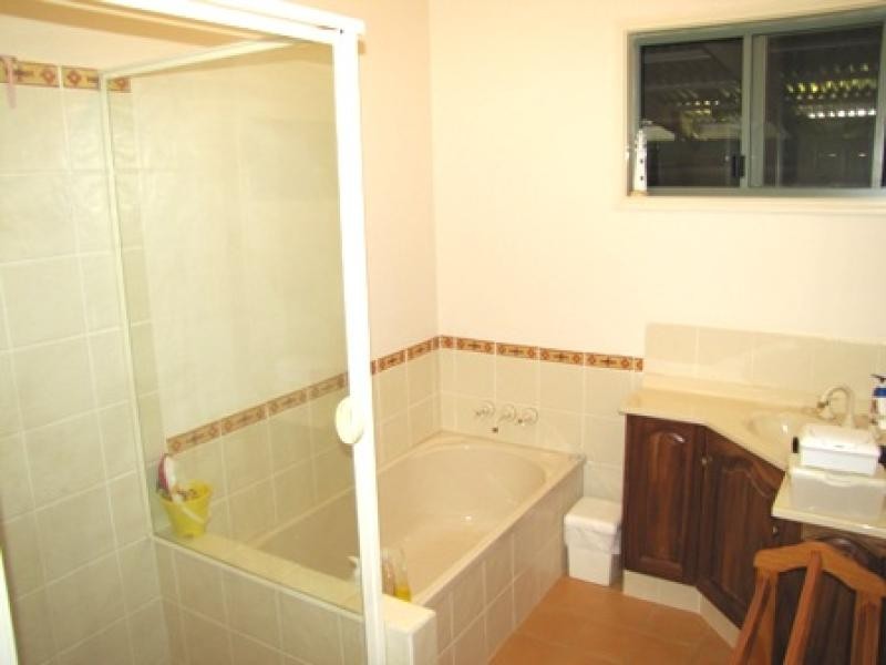 23 Parrot Tree Place, Bangalow NSW 2479