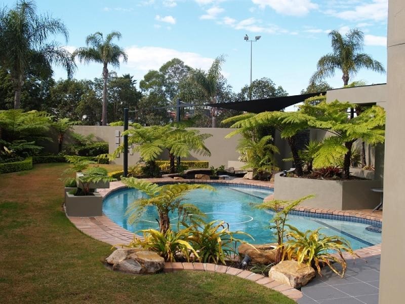 184 MORALA AVENUE, Runaway Bay QLD 4216