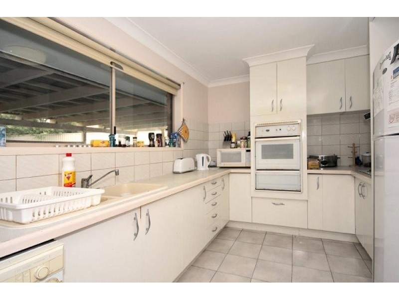 85 MERRIDOWN DRIVE, Merrimac QLD 4226