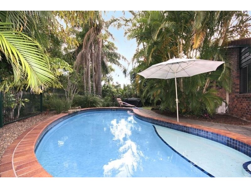 72 COTTESLOE DRIVE, Robina QLD 4226