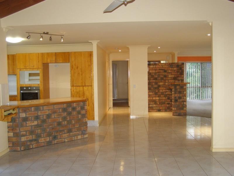 78 THE PANORAMA, Tallai QLD 4213