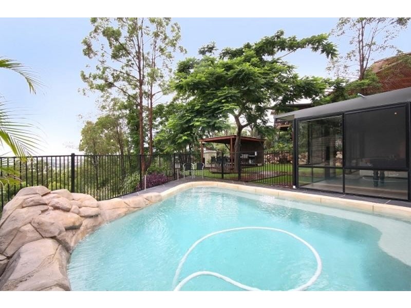 21 SUMMERHILL COURT, Mudgeeraba QLD 4213
