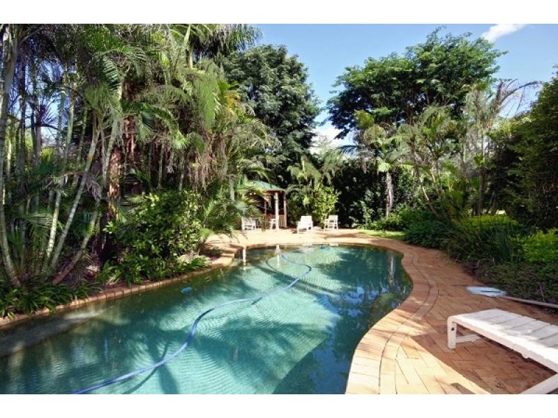 68 BERRIGANS ROAD, Mudgeeraba QLD 4213