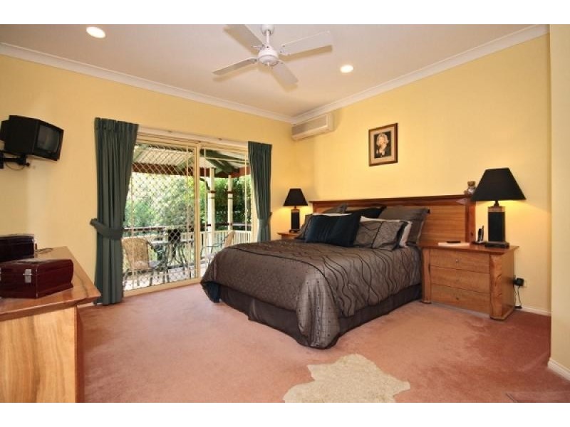 68 BERRIGANS ROAD, Mudgeeraba QLD 4213