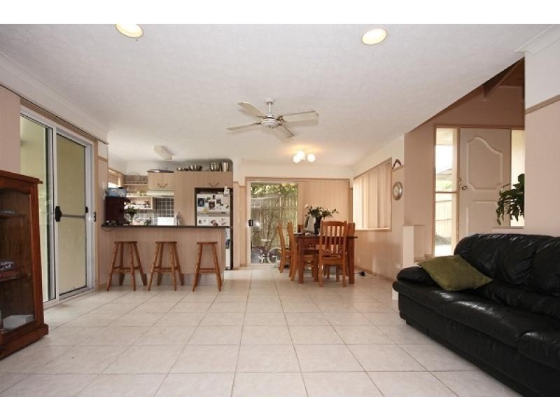 2 MISSION DRIVE, Mudgeeraba QLD 4213