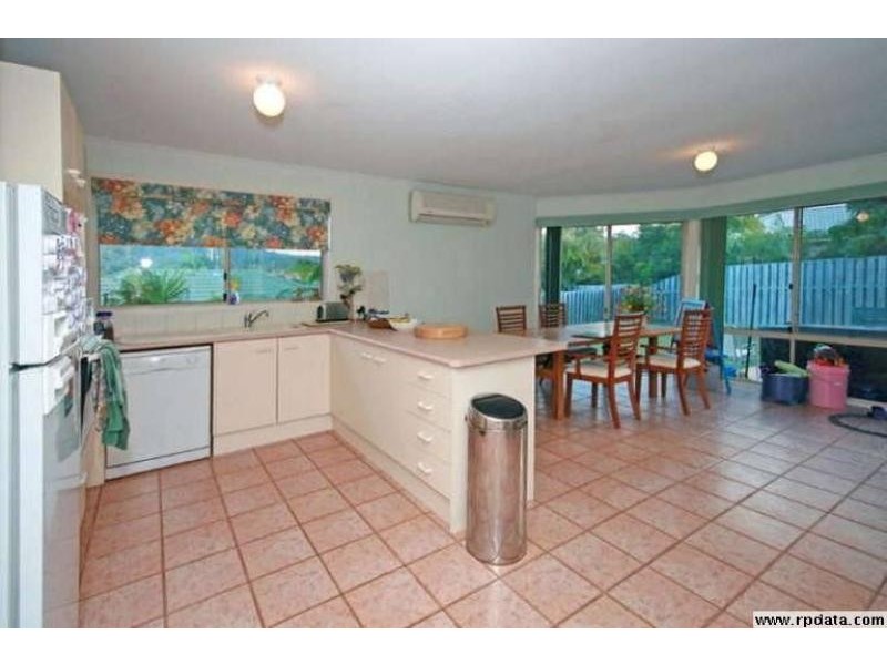 21 SUGARGLIDER LANE, Mudgeeraba QLD 4213