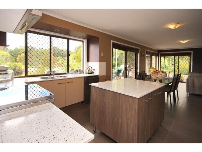 5 VINCE HINDE DRIVE, Worongary QLD 4213