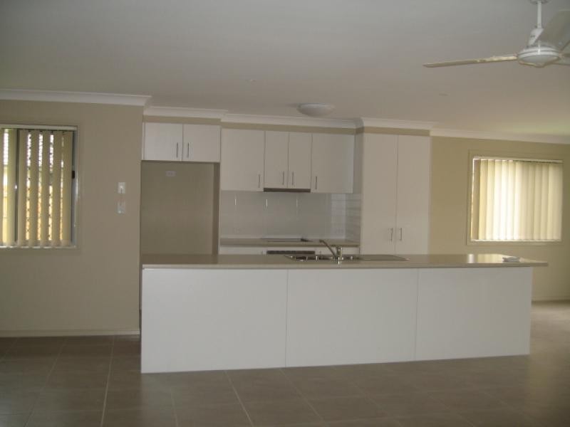 11 Rivercherry Way, Upper Coomera QLD 4209
