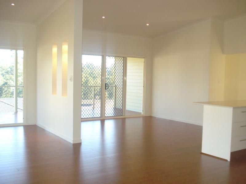 10 Caprice Street, Bonogin QLD 4213