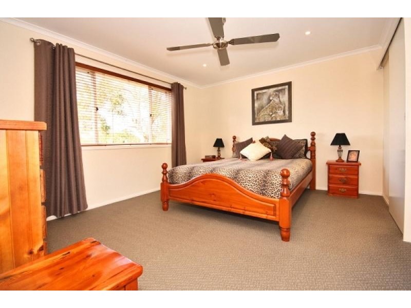 25 UPLANDS COURT, Tallai QLD 4213