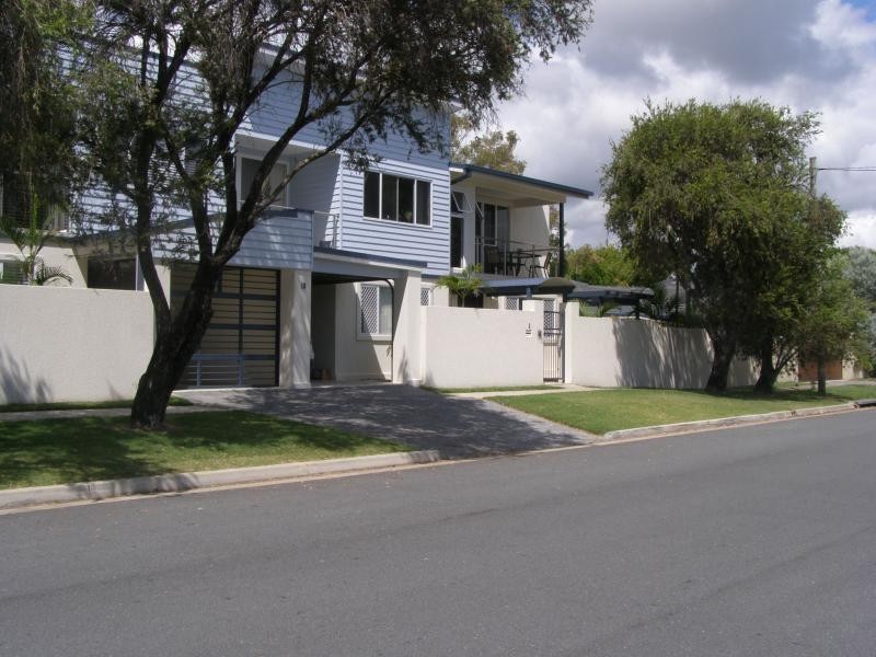 Unit 2/186 Cypress Terrace, Palm Beach QLD 4221