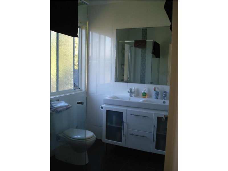 Unit 2/186 Cypress Terrace, Palm Beach QLD 4221