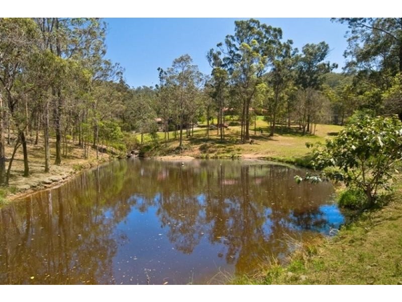 53 Parkway Drive, Advancetown QLD 4211