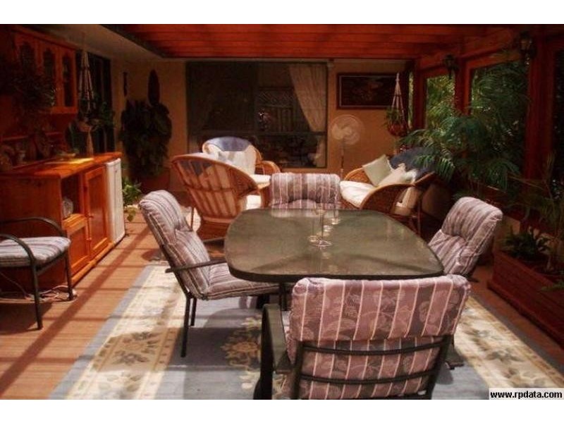 10 Wiltshire Drive, Mudgeeraba QLD 4213