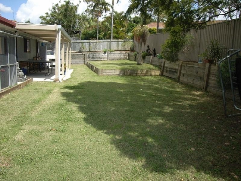 Highland Park QLD 4211