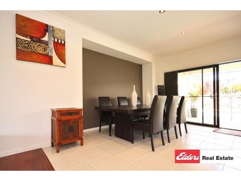 17 Peregrine Street, Reedy Creek QLD 4227