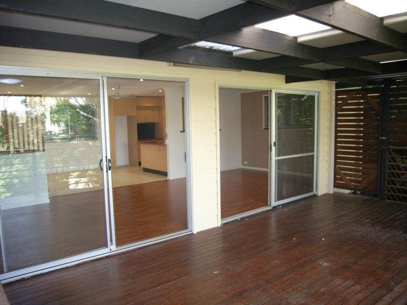 37 Cobai Drive, Mudgeeraba QLD 4213